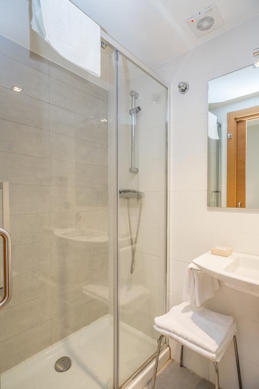 Pensión Altair San Sebastián Habitación foto